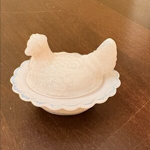 Mosser Mini Hen on A Nest Crown Tuscan